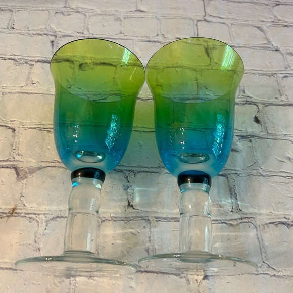 VIETRI GOBLETS/GLASSWARE/WINE (2) GREEN/BLUE/CLEAR HORIZON UNIQUE COLORS - Picture 2 of 7